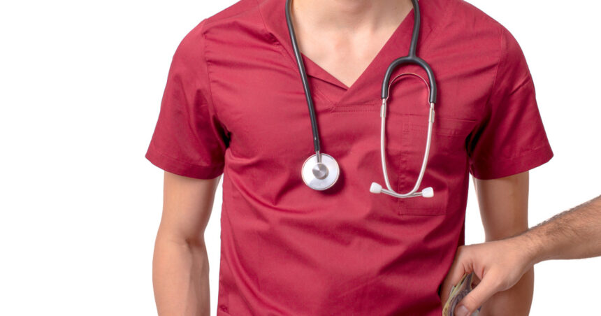 ce raspunde ministrul sanatatii intrebat daca a dat sau a luat vreodata spaga cat a fost medic 69c7bb7e6dc78