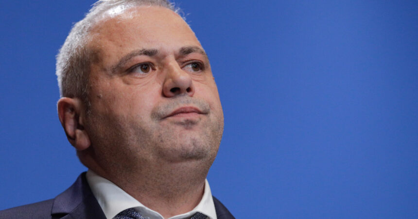 ce spune ministrul agriculturii intrebat daca il va demite pe adrian chesnoiu de la afir dupa condamnarea la iccj 69b1cd0bbd3de