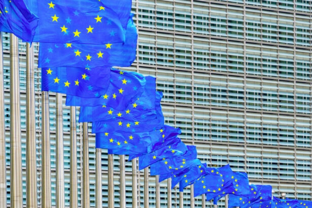 comisia europeana trimite 150 de tone de ajutor umanitar in liban acest razboi trebuie sa inceteze 69c54d3fb999d