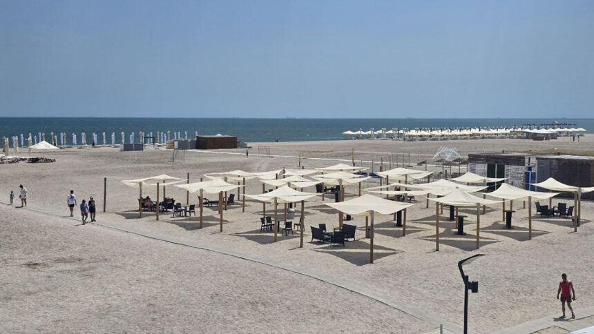 compania blue beach srl din care face parte si cetateanul grec imprumutat cu 600 000 de euro de fostul primar mazare amenajeaza doua beach baruri in mamaia 69bd3825c7afa