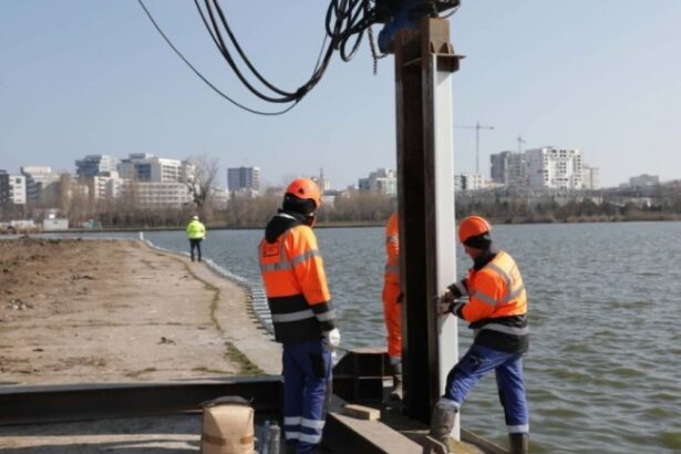 constanta au inceput lucrarile de reabilitare si consolidare a malurilor lacului tabacarie 69a9313632596