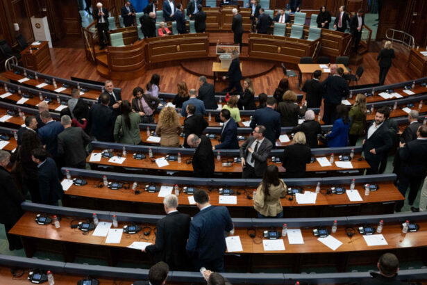 criza politica din kosovo continua decretul de dizolvare a parlamentului respins de curtea constitutionala 69c450202a249