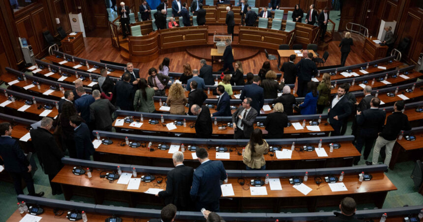 criza politica din kosovo continua decretul de dizolvare a parlamentului respins de curtea constitutionala 69c450202a249