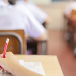 cum trebuie sa fie un director de scoala ministerul educatiei supune dezbaterii publice profilul profesional al managerului scolar 69b1a6609cefd