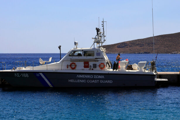 doi sudanezi judecati in grecia dupa ce 22 de persoane au murit langa coasta cretei 69c8f0f23fbbc