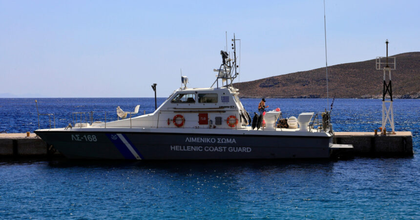 doi sudanezi judecati in grecia dupa ce 22 de persoane au murit langa coasta cretei 69c8f0f23fbbc