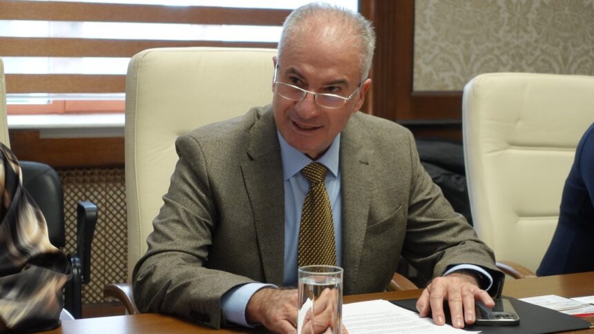 florin vizan a revenit in portul constanta 69b946df47bc2