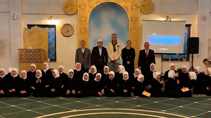 foto asociatia zekat din medgidia a organizat sambata cina de iftar pentru aproape 400 de persoane genc mevlit usor usor visul meu de a vedea moscheia plina se implineste 69ad5105058f8