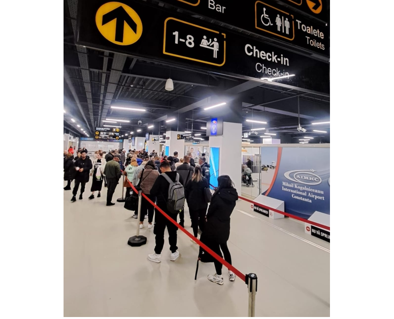 foto primul zbor dupa inaugurarea noului terminal al aeroportului international mihail kogalniceanu pe ruta londra luton constanta 69bee8caa0c9b