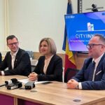 foto scolile si liceele din constanta vor avea butonul rosu anti bullying si pentru situatiile problematice isj constanta a lansat proiectul 69bbbc73547fd