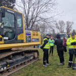 foto video actiune ampla de plantare la palatul copiilor organizata de asociatia constanta restart si asociatia caravana fericirii in aceasta dimineata 69be54f527d12