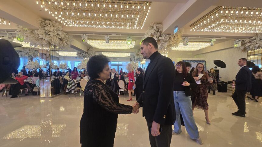 foto video social democratele din constanta celebreaza ziua internationala a femeii impreuna prin muzica dans si apropiere sufleteasca iata cine este prezent 69aacdf5d482b