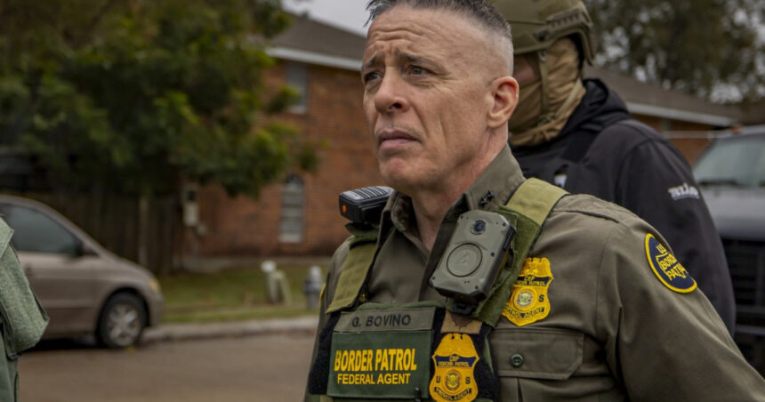 greg bovino seful granicerilor sua a iesit la pensie cu tot cu parolele de la conturile de social media ale institutiei 69cc32137f829