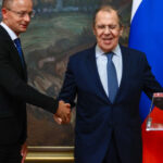 guvernul de la budapesta depune plangere pentru spionaj jurnalist acuzat ca ar fi interceptat convorbiri intre szijjarto si lavrov 69c5ac289913c