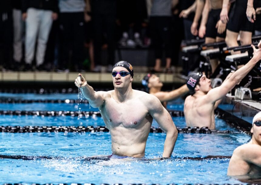 inotatorul constantean patrick dinu in top in competitia universitara americana 69a8a62fdfcfb