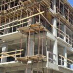 investitie imobiliara cu demolari si puz pe o strada ingusta din apropierea city mall din constanta 69aa131dcfae2