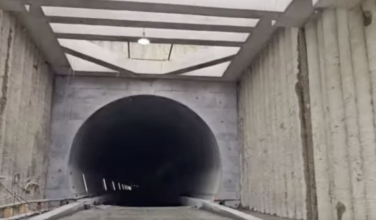 ionel scriosteanu primul tunel de autostrada din romania ar putea fi deschis in august pe sibiu pitesti 69ad99aef0316