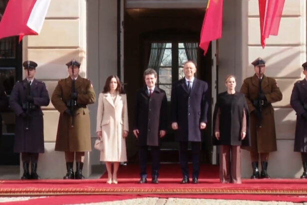 live videotext nicusor dan a fost primit de karol nawrocki la varsovia discutii despre situatia din orient nu o sa plangem iranul 69a976211e284