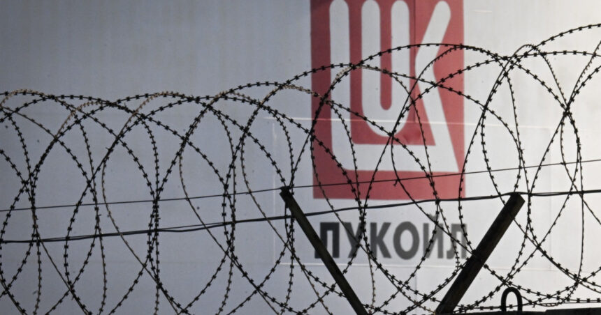 lukoil a inregistrat pierderi pentru prima data in cei 30 de ani de istorie ai companiei 69bd9925de829