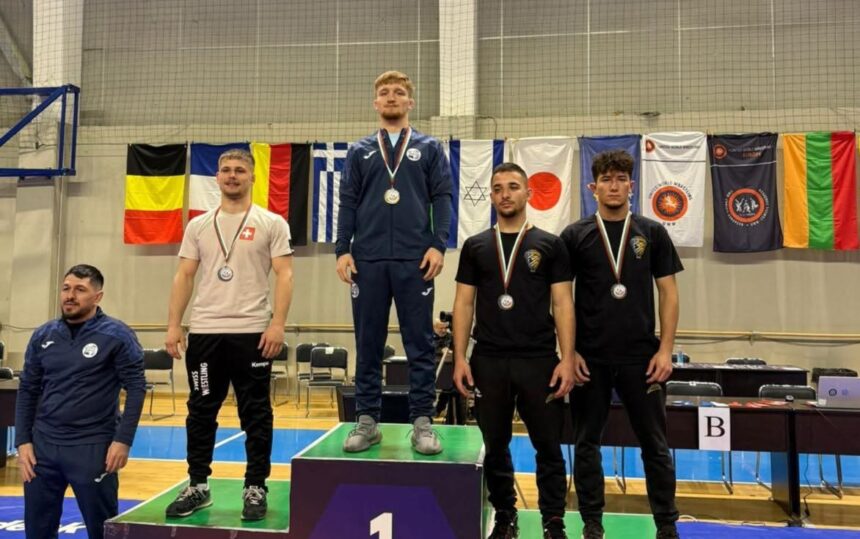 luptatorul de la csm constanta marian sandu a cucerit aurul in bulgaria 69a5c45b21297