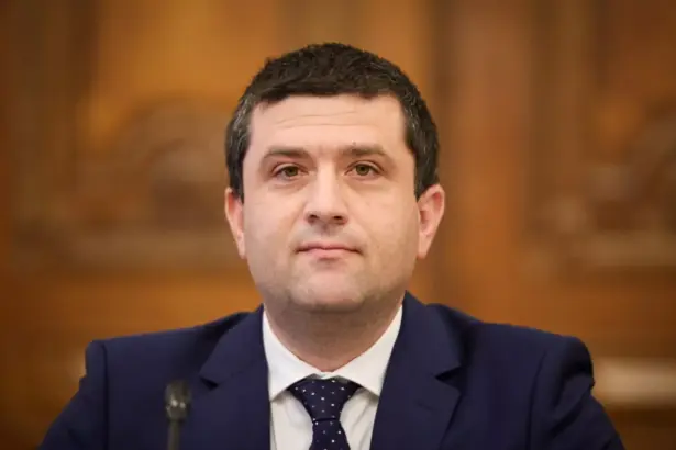 ministrul apararii romania are capacitati de aparare in fata unei posibile amenintari balistice din iran 69b9de27e753d