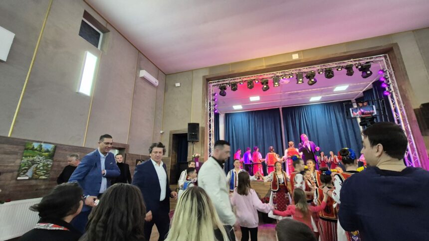 misiune grea pentru liderii psd constanta fac turul petrecerilor organizate de colege si colegi in timp ce se pregatesc pentru alegerile interne 69ab4fa591898