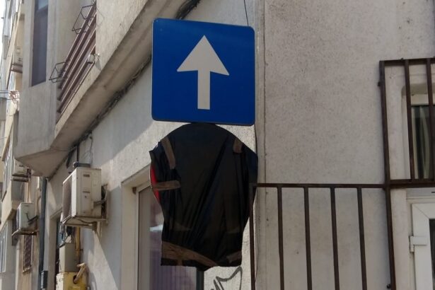 misterul semnelor rutiere fantoma din zona peninsulara ipj sustine ca nu au legatura cu vechiul regulament ci cu un proiect de sistematizare a traficului 69b7d99aef796