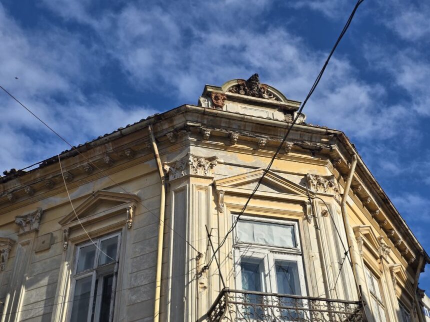o vila istorica din centrul orasului constanta ar putea renaste cine sunt investitorii care pregatesc restaurarea si supraetajarea imobilului 69a4c28e8cc56