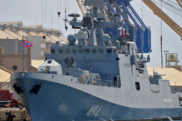 pana la cinci nave rusesti din flota marii negre au fost avariate in novorossiisk fregata amiral grigorovici posibil distrusa 69a86f66ceb11