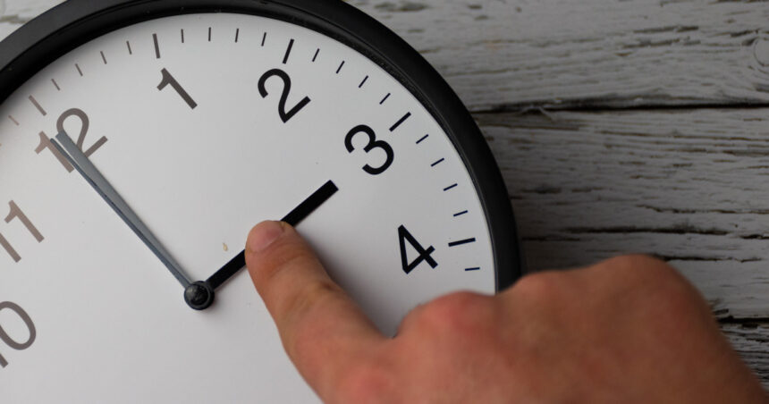 peste jumatate dintre romani vor sa pastram si ora de vara si ora de iarna sondaj 69ca4d2af039e