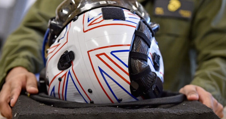 pilotul britanic de f 35 care a intrat in istoria royal air force doborand primele tinte in lupta o bere somn si inapoi la treaba 69afb6ade5719