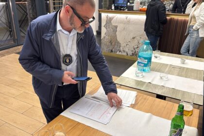 presedintele anpc trimite corpul de control la horia constantinescu dupa actiunea de la prezentarea cu oale de 12 000 de lei catre pensionari 69b57cd146a5d