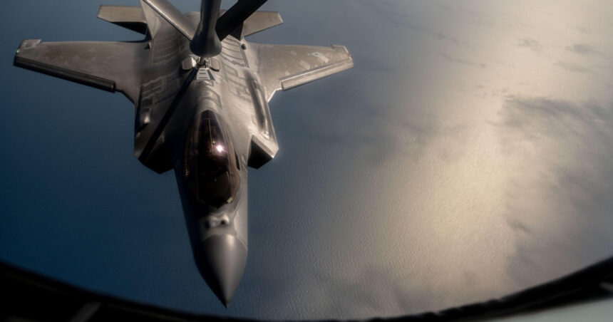 preturile avioanelor f 35 au devenit atat de mari incat nici elvetia nu si le mai permite berna a anuntat ca va cumpara mai putine 69ab358c57392