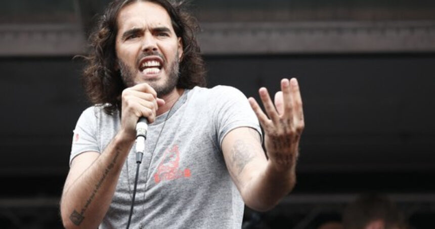 procesul in care actorul britanic russel brand e acuzat de viol amanat pana la toamna 69cae97608ab4