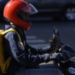 razboiul din iran pune presiune pe piata muncii din romania muncitori blocati costuri in crestere si vize in pericol de expirare 69b4030f2cff3