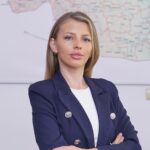 s a lamurit misterul femeii cu fusta scurta si tatuaj pe gat din psd constanta cine este tanara care ar putea fi contracandidata marianei gaju la organizatia de femei 69ae35648fd49