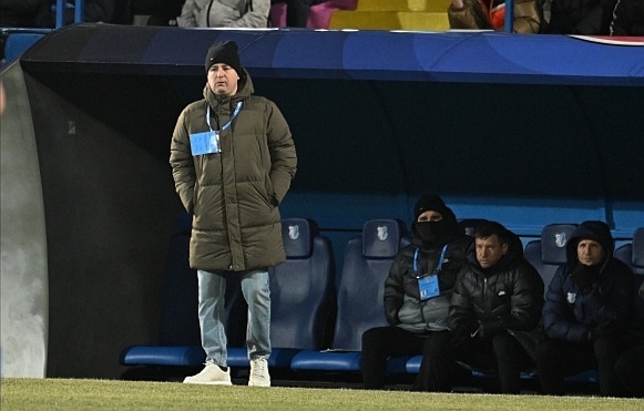 sabau nu vine la farul dar ianis zicu nu este scutit de emotii 69b15b212980b