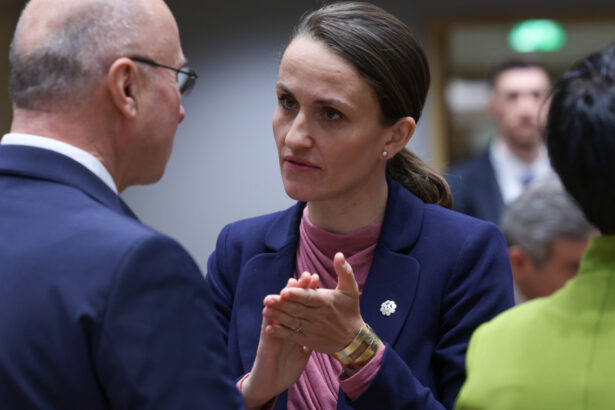 sefa diplomatiei romane oana toiu participa la reuniunea consiliului afaceri externe al ue 69b7db6e95013