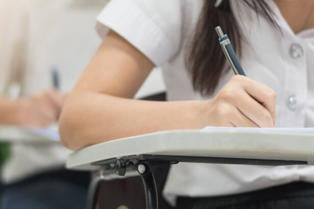 simulare bacalaureat 2026 elevii au primit subiectele la matematica cum sunt structurate cerintele 69c239c94b34f