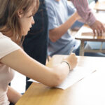 simulare bacalaureat 2026 elevii sustin astazi ultima proba scrisa cum sunt structurate subiectele la limba materna 69c4ceae2bc9c