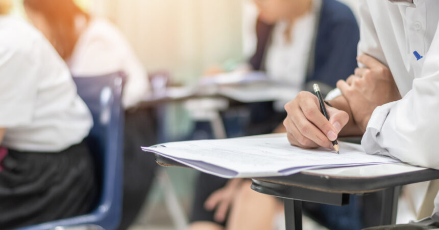 simulare bacalaureat 2026 modele de subiecte pentru proba la alegere a profilului lista materiilor in functie de specializare 69bf88aea80a8