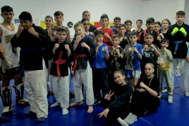 sparring intre sportivii de la axiopolis cernavoda si cs medgidia inainte de cupa romaniei la kempo k1 69bc3465afdd9