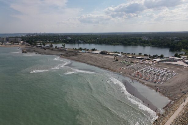 structura plutitoare de agrement nautic pe malul lacului neptun iata cine este investitorul 69bcab3d19b0a