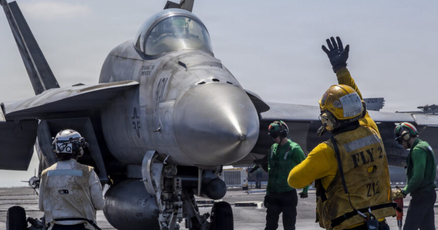 sua senatorii democrati se tem ca presedintele trump ar putea desfasura trupe americane in iran rusia ajuta deja cu informatii 69b17527eed55