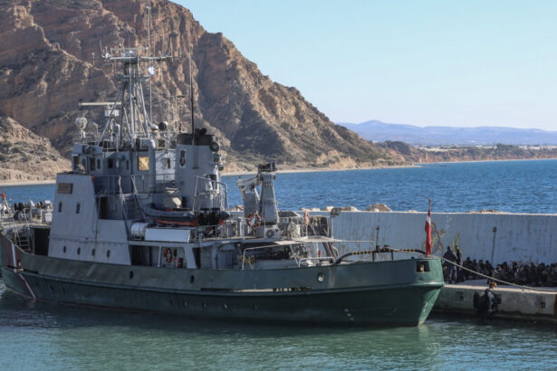 tragedie in mediterana 22 de migranti morti dupa sase zile in deriva supravietuitorii spun ca victimele au fost aruncate peste bord 69c801ddc220d