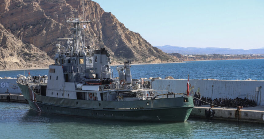 tragedie in mediterana 22 de migranti morti dupa sase zile in deriva supravietuitorii spun ca victimele au fost aruncate peste bord 69c801ddc220d