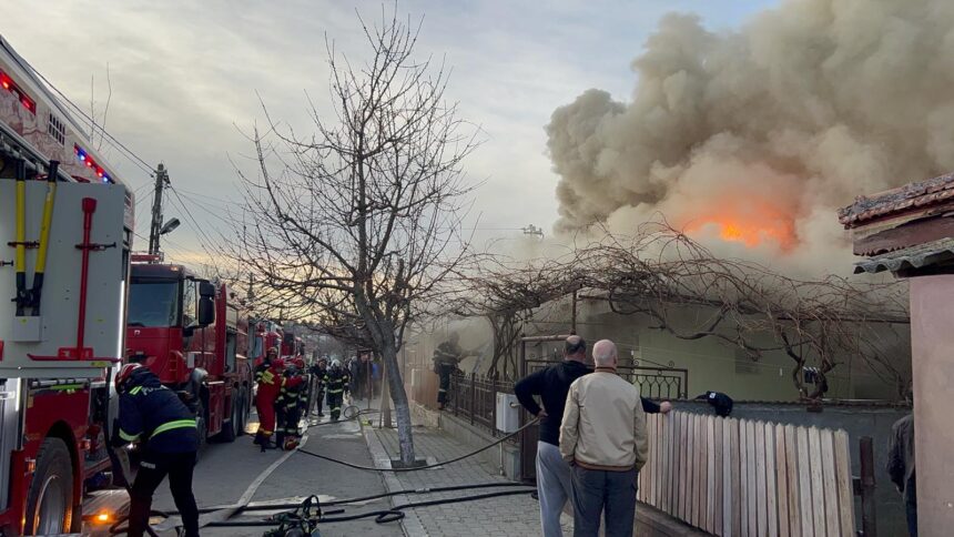 tragedie la constanta un copil a murit in incendiu in localitatea topalu 69b3cfa8a9399