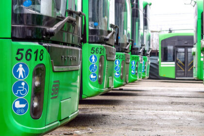 transport public modernizat in capitala 22 de troleibuze noi si modificari pe liniile 85 si 86 69c8fef003826