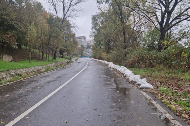 trei luni de la inchiderea strazii valea portului nu exista inca un termen pentru redeschidere 69abfc2b860c8