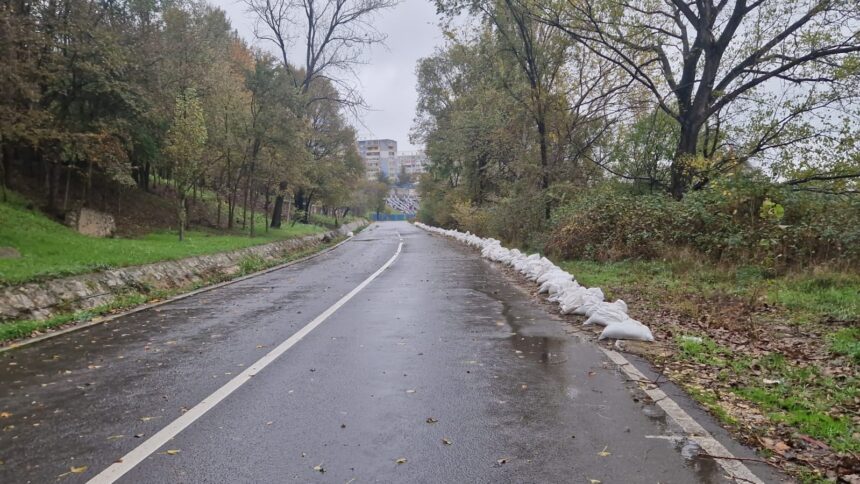 trei luni de la inchiderea strazii valea portului nu exista inca un termen pentru redeschidere 69abfc2b860c8